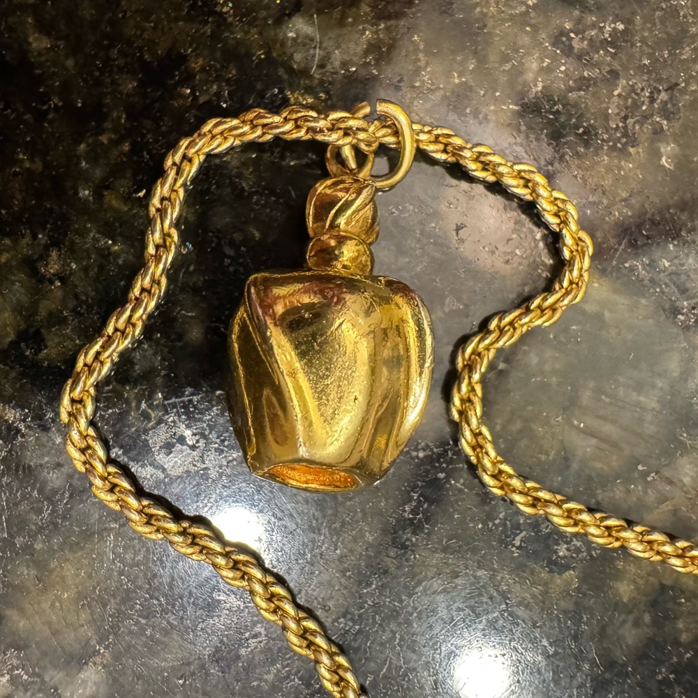 Christian Dior Perfume Bottle Necklace - Picture 7 of 8